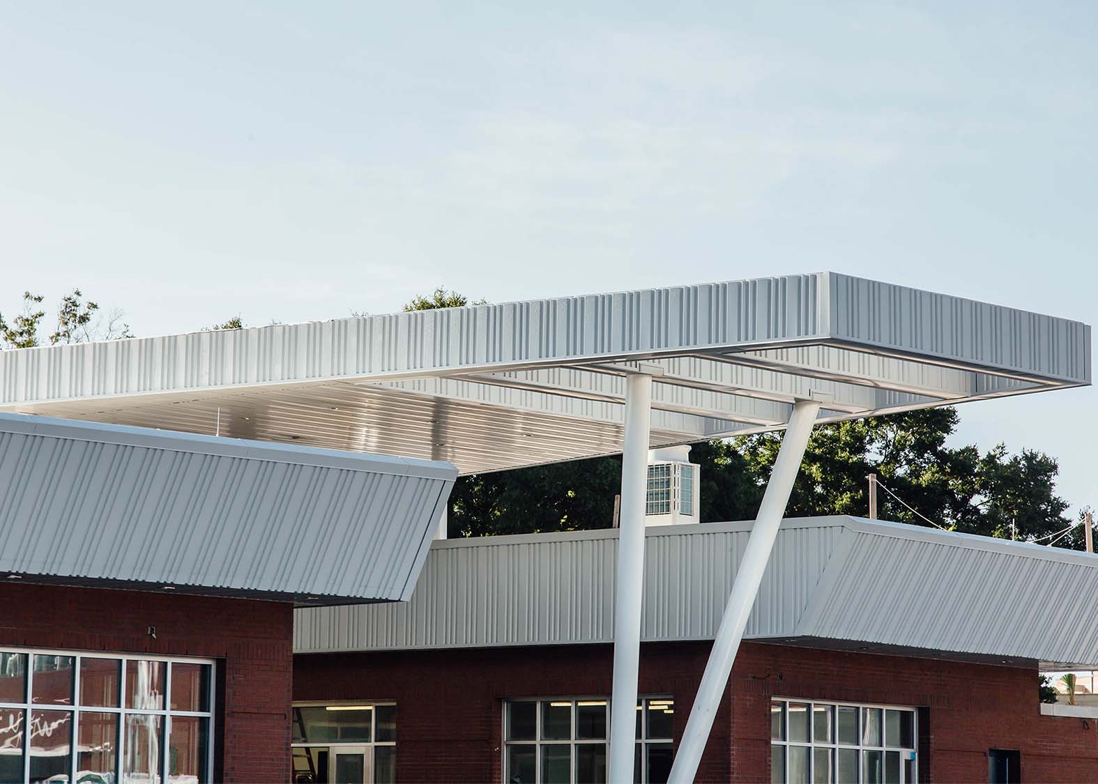 Commercial Roof Options for Existing Metal Buildings